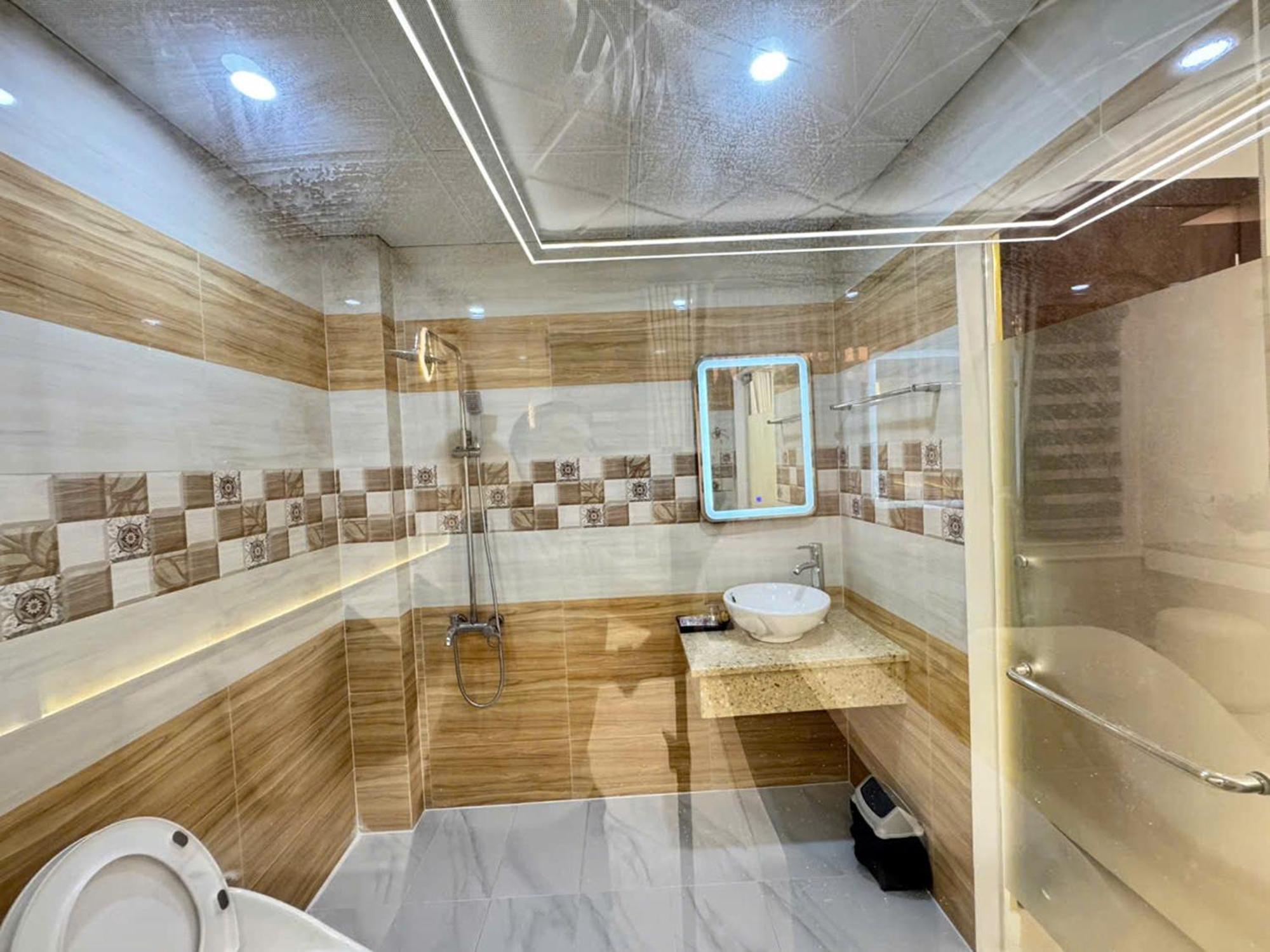 مدينة هوشي منه Minh Ngoc Hotel المظهر الخارجي الصورة