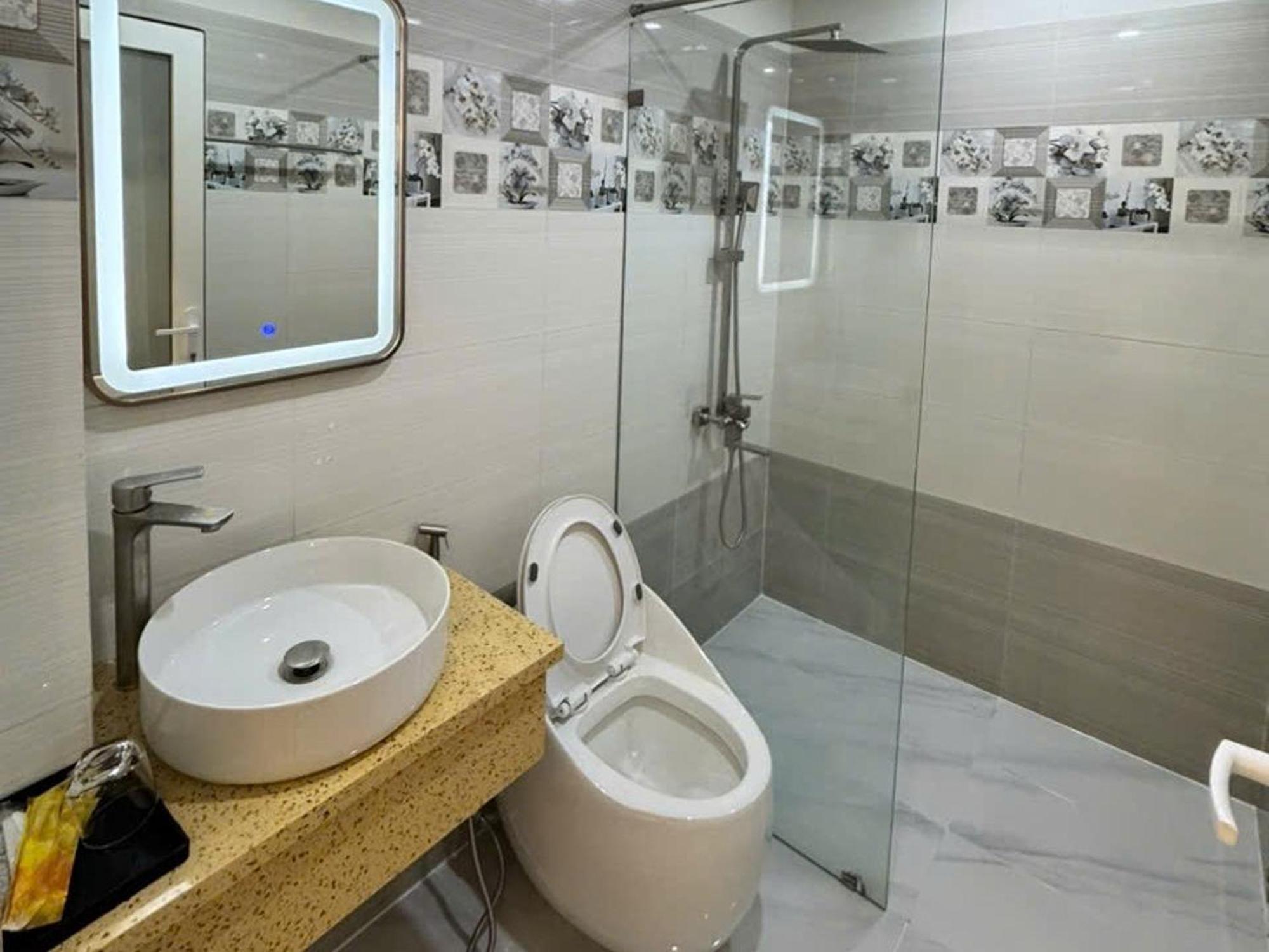 مدينة هوشي منه Minh Ngoc Hotel المظهر الخارجي الصورة