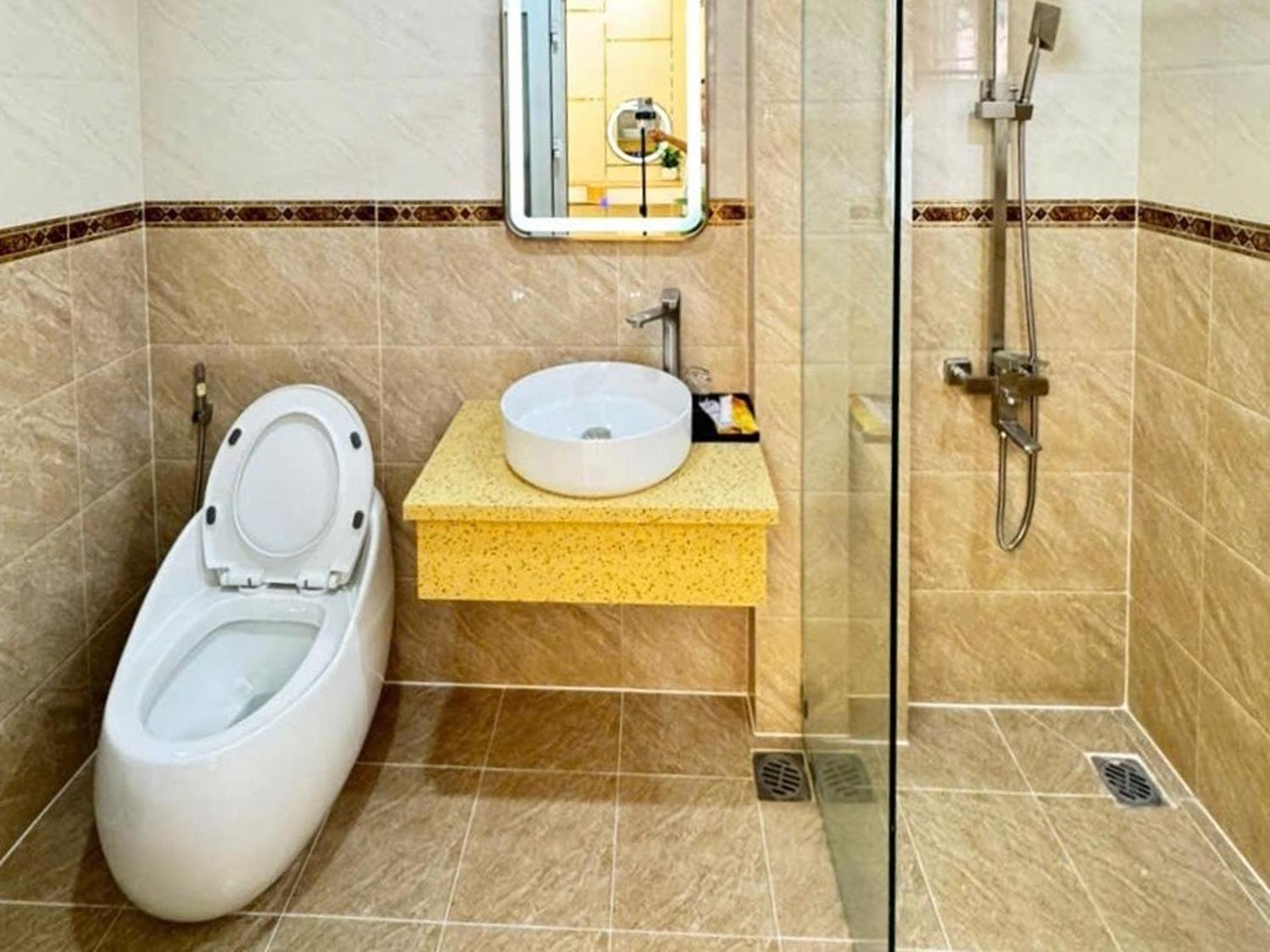 مدينة هوشي منه Minh Ngoc Hotel المظهر الخارجي الصورة